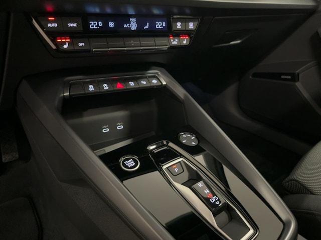 Audi A3 30 TFSI S-Tronic Sportback