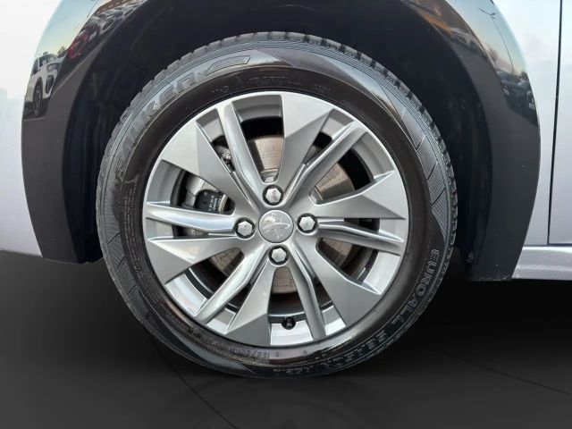 Peugeot E-208 Allure Pack