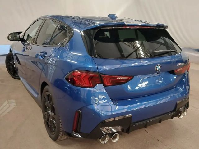 BMW 135 Sedan xDrive