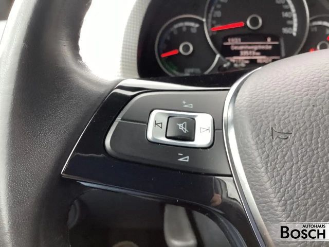 Volkswagen e-up! Plus Style