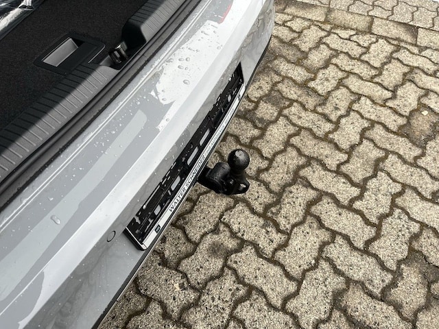 Volkswagen Golf 1.5 eTSI DSG