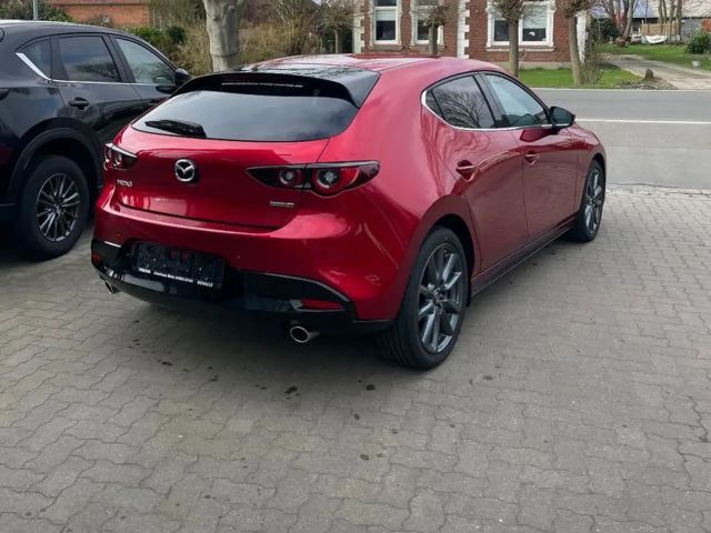 Mazda 3 S SkyActiv