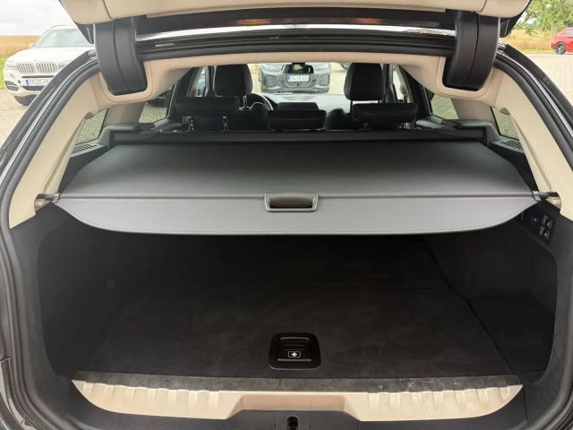 BMW 330 330e Touring xDrive