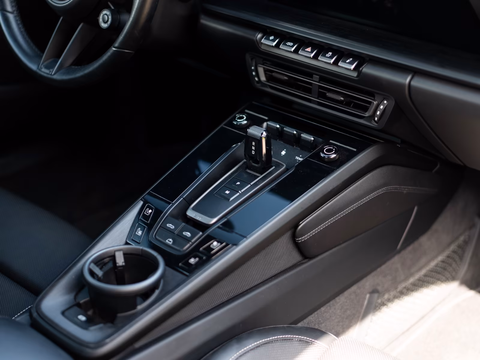 Porsche 911 992 Cabriolet Carrera GTS