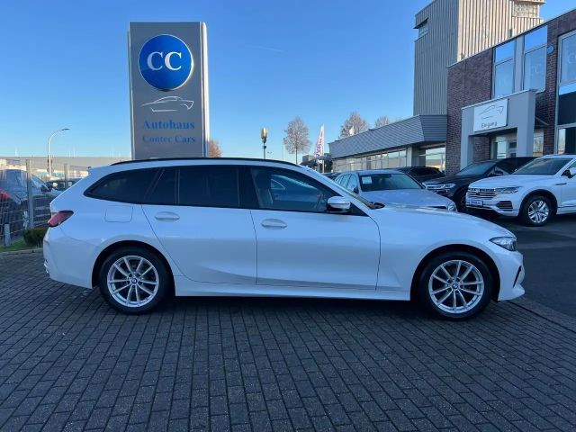 BMW 320 320d Touring xDrive