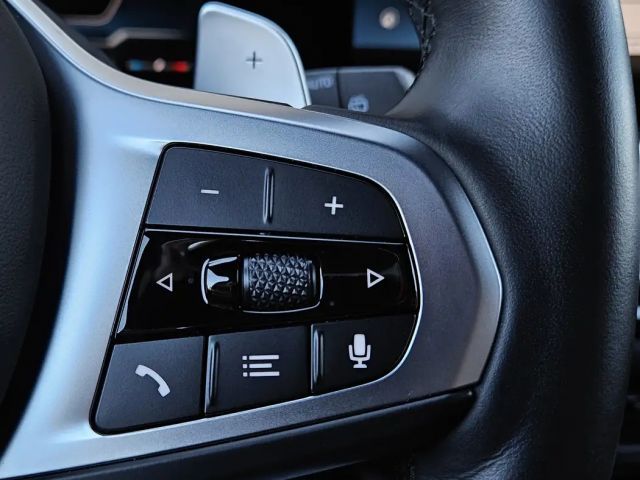 BMW 330 330i Touring xDrive