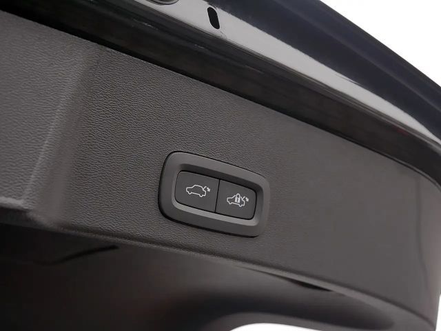 Volvo XC40 Plus Recharge