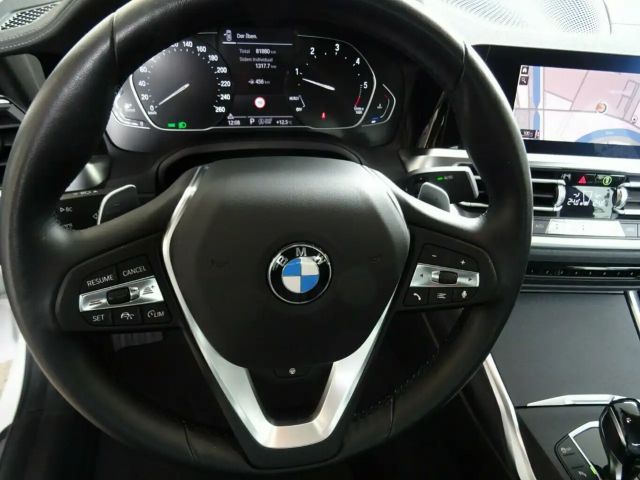 BMW 320 320d Luxury Line Sedan xDrive