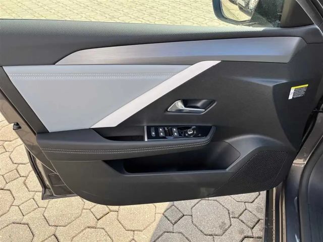 Opel Astra 1.5 CDTI Business Elegance