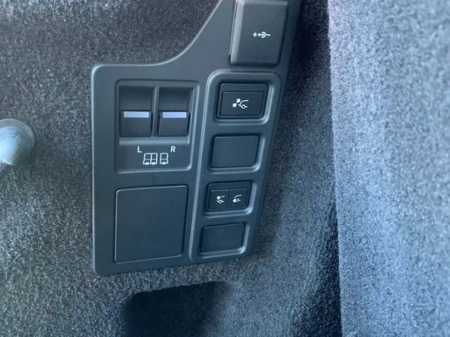 Land Rover Discovery Dynamic HSE R-Dynamic