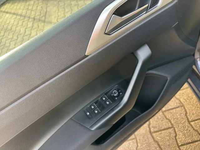 Volkswagen Polo Move