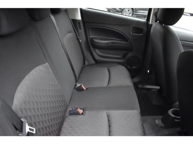 Mitsubishi Space Star CVT Star