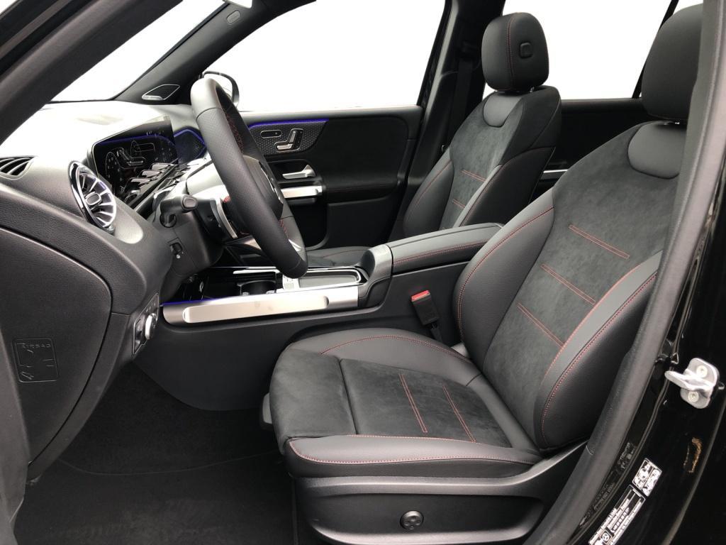 Mercedes-Benz GLB 220 AMG Line