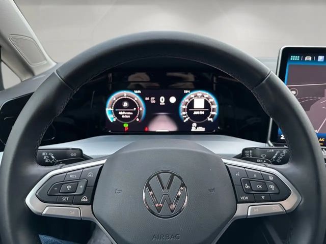 Volkswagen Golf 2.0 TDI DSG Golf VIII Variant