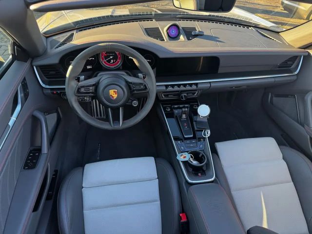 Porsche 992 Cabrio S Turbo