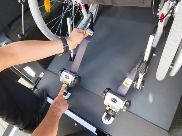 Volkswagen Caddy 1.5 TSI DSG Maxi