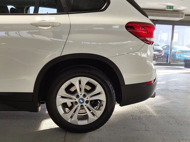 BMW X1 xDrive25e