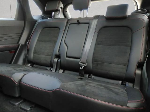 Ford Kuga Plug in Hybrid ST Line X