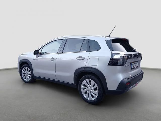 Suzuki S-Cross Hybrid