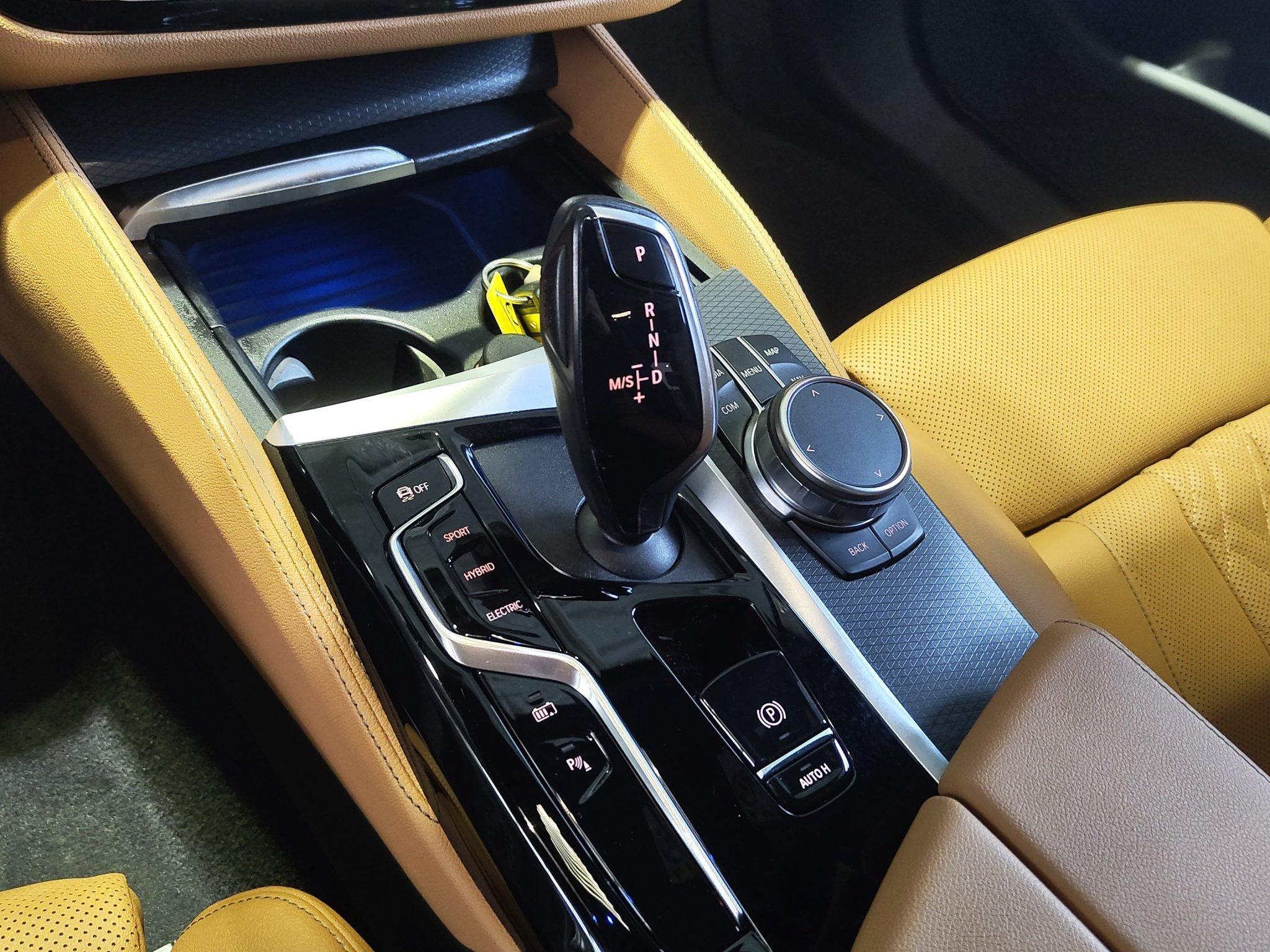 BMW 545 545e Sedan xDrive