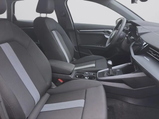 Audi A3 30 TDI Sedan Sportback