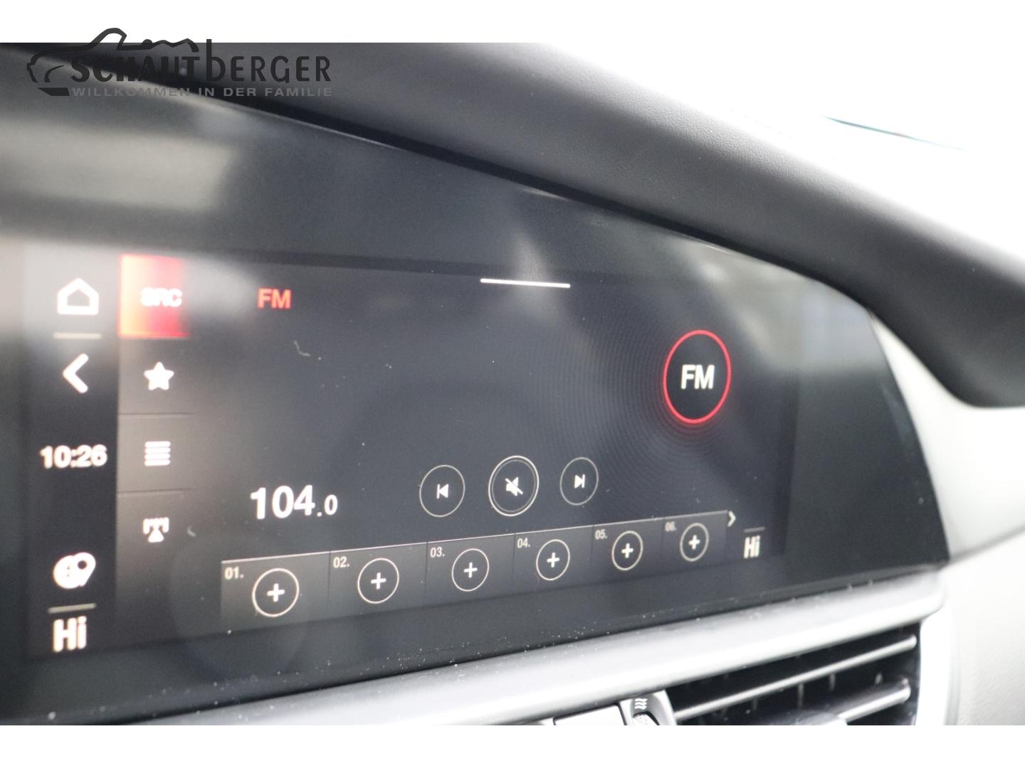 Alfa Romeo Giulia Q4 Veloce