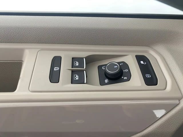 Volkswagen Multivan Style T7