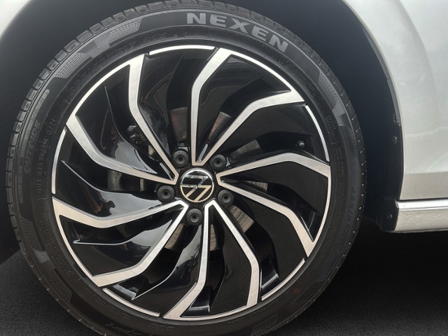 Volkswagen Golf Golf VIII IQ.Drive