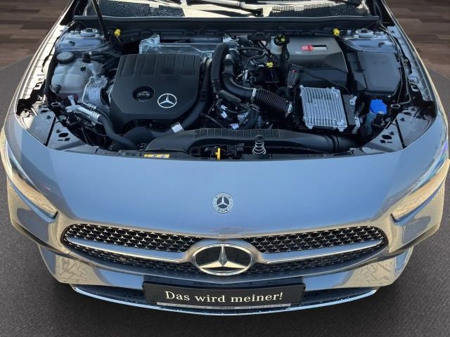 Mercedes-Benz A 200 AMG Line