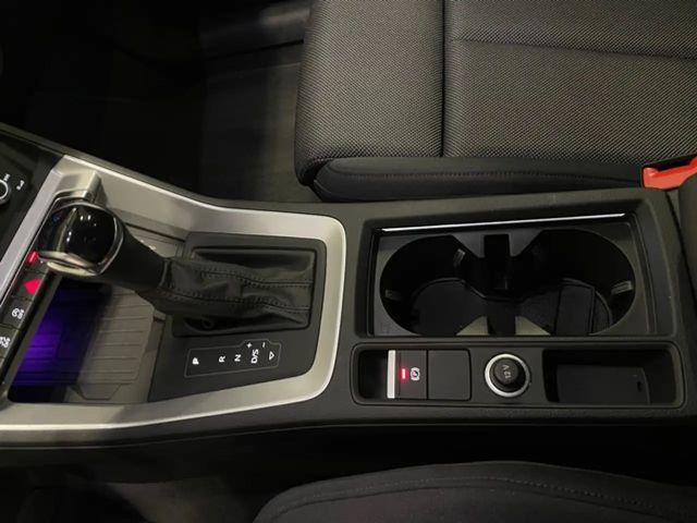 Audi Q3 35 TDI Quattro S-Line Sportback