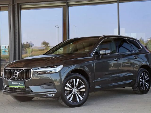 Volvo XC60 AWD Geartronic Momentum