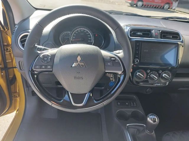 Mitsubishi Space Star Star