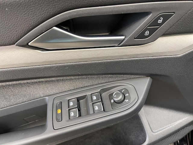 Volkswagen Golf 1.5 TSI Golf VIII