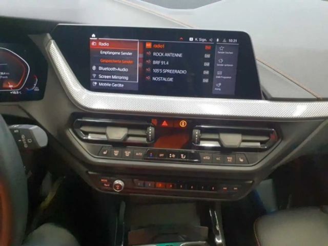 BMW 120 120d Sedan Sport Line