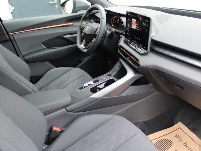 Cupra Terramar 1.5 e-Hybrid