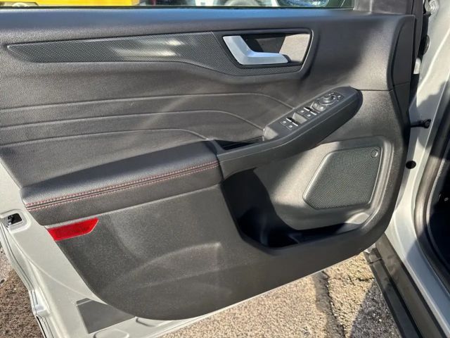 Ford Kuga EcoBoost ST Line