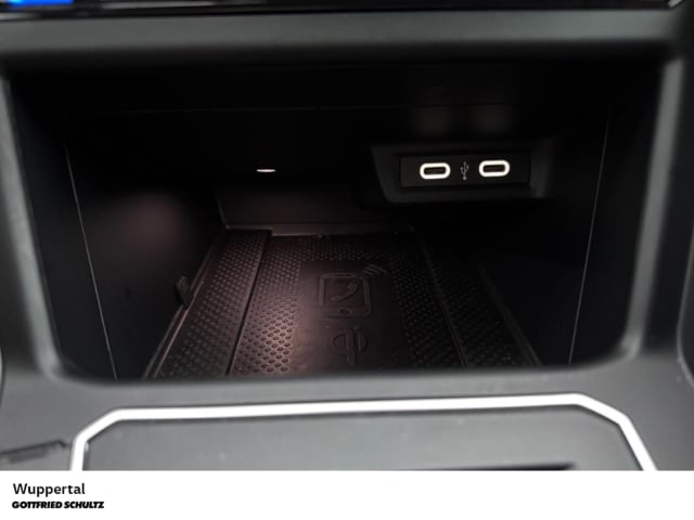 Volkswagen Taigo 1.5 TSI DSG R-Line