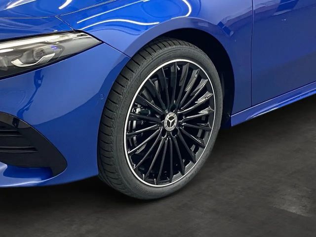 Mercedes-Benz A 250 A 250 e AMG Line