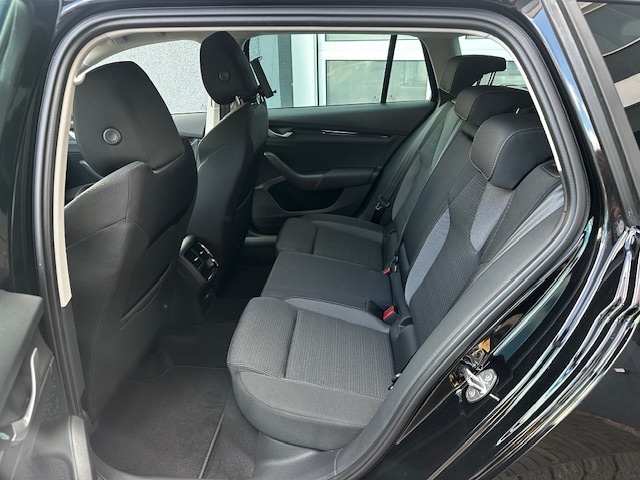 Skoda Octavia Combi Selection