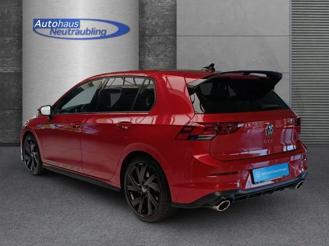 Volkswagen Golf 2.0 TSI DSG IQ.Drive