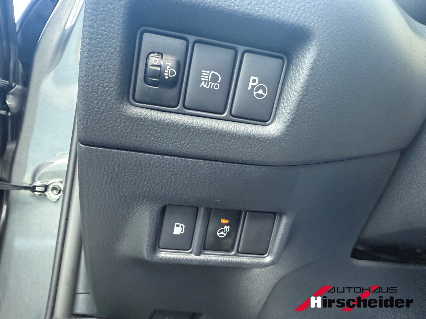 Toyota C-HR 5-deurs Bi-Tone