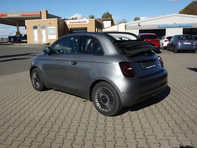 Fiat 500e Uconnect 10,25"/Komfort Paket/RfK/SHZ/360°-PDC