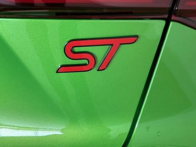 Ford Focus ST Line