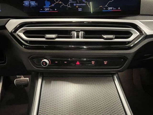 BMW 330 330e M-Sport Touring xDrive