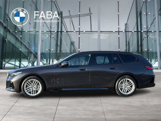 BMW 520 520d M-Sport Touring