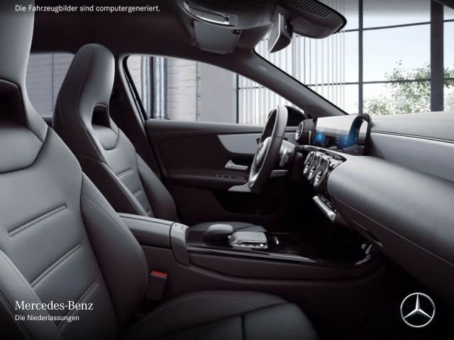 Mercedes-Benz A 180 AMG Line