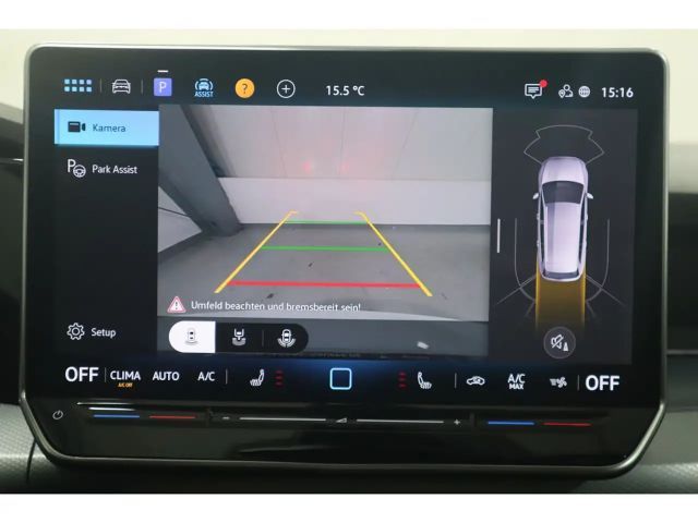 Volkswagen Golf 1.5 eTSI DSG Variant