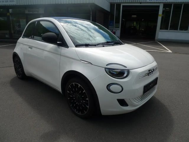 Fiat 500e 42 kWh Icon