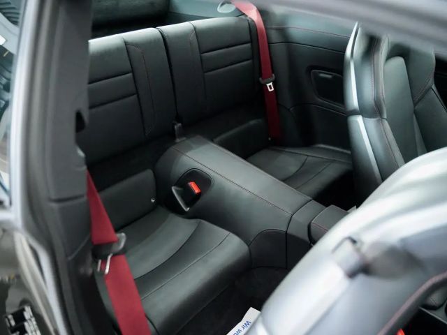 Porsche 992 Carrera Coupé GTS