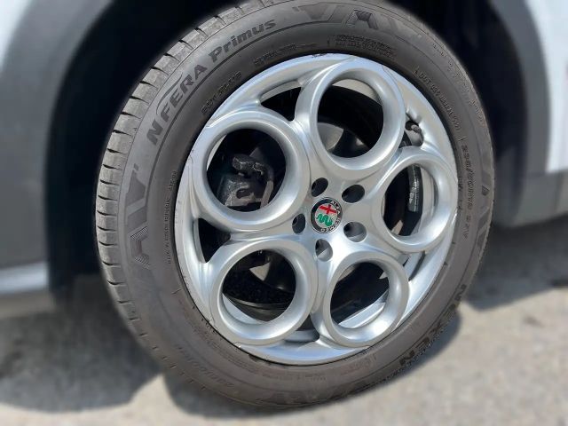 Alfa Romeo Tonale Hybrid Super